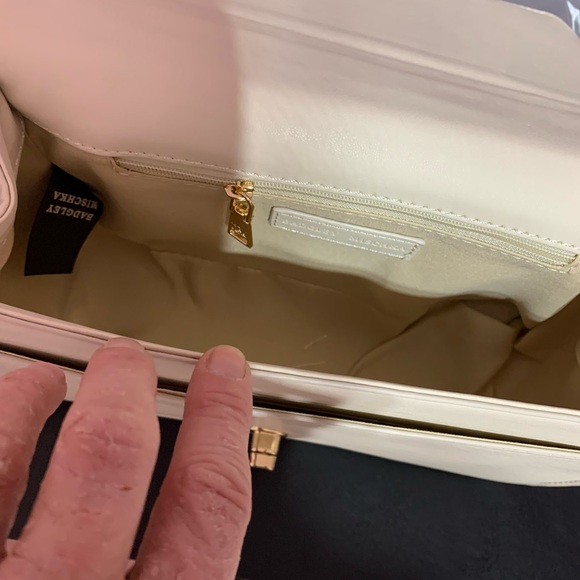 New with tags Badgley Mischa long strapped purse - Picture 11 of 12